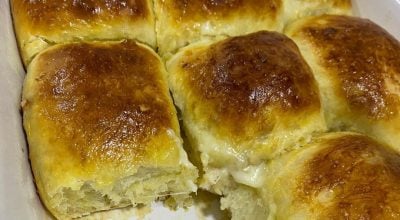 Pão de batata recheado com carne-seca