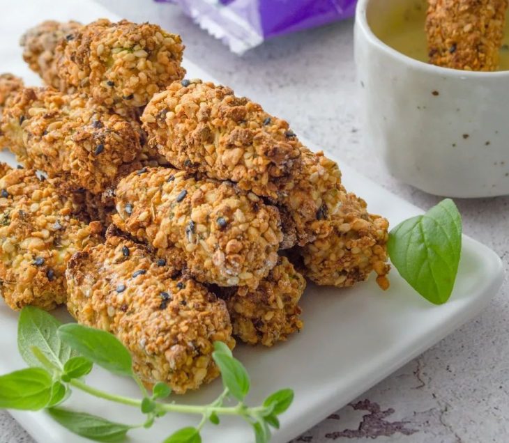 Abobrinha empanada com parmesão temperado