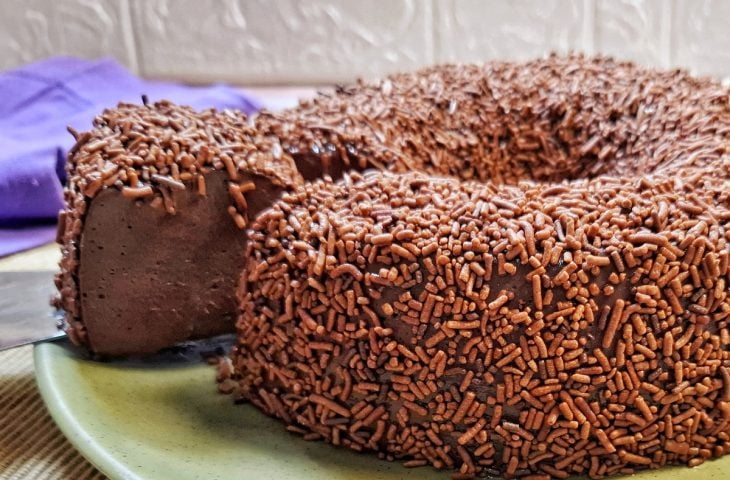 Brigadeirão sem forno