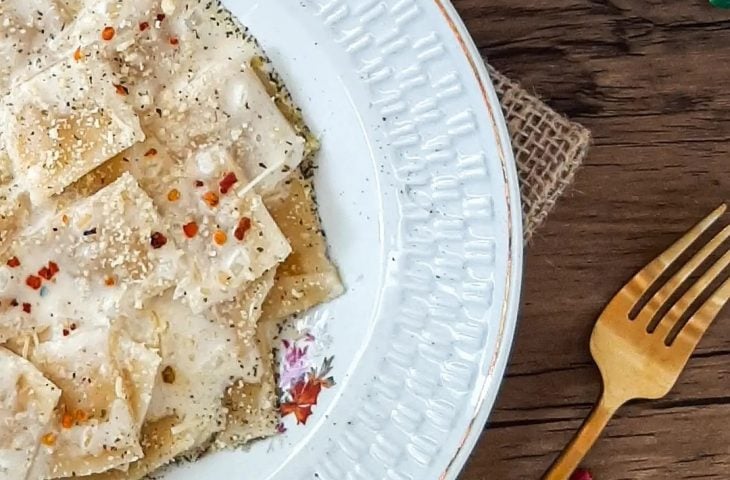 Ravioli com recheio de abóbora e gorgonzola