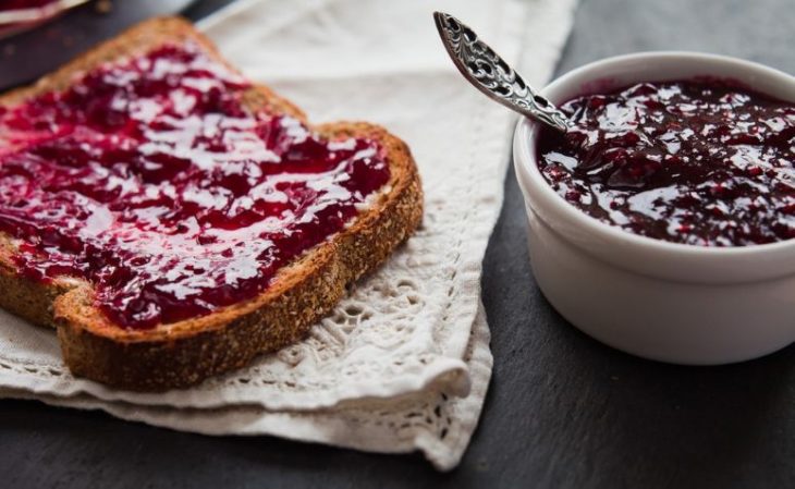 7 receitas de chimia para incrementar o sabor do pãozinho do dia a dia