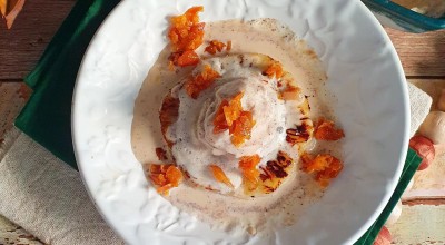 Abacaxi grelhado com sorvete