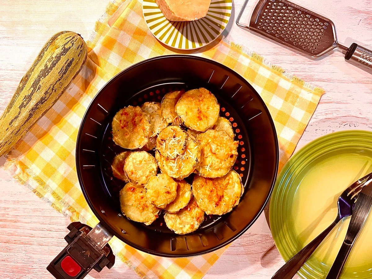 Abobrinha empanada na airfryer