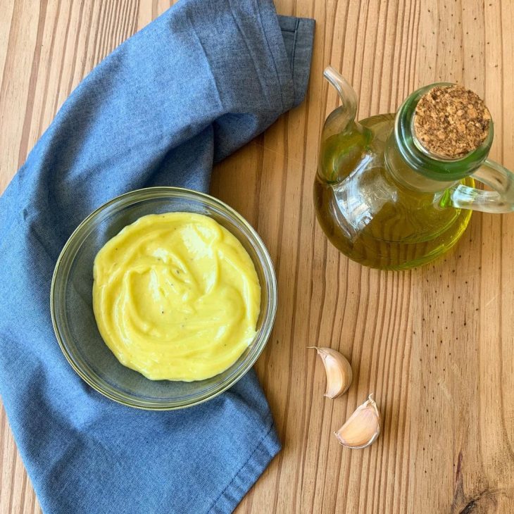 Aioli com alho