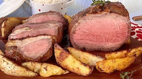 Alcatra no forno com batatas