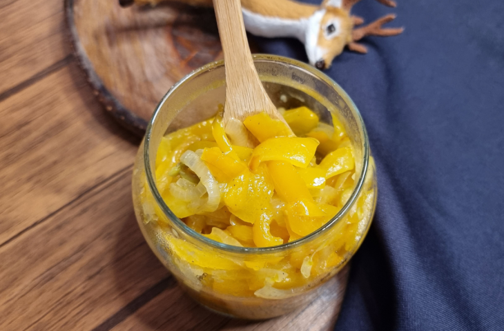 Antepasto de pimentão fácil