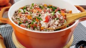 Arroz carreteiro rápido