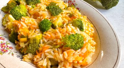 Arroz com brócolis e cenoura