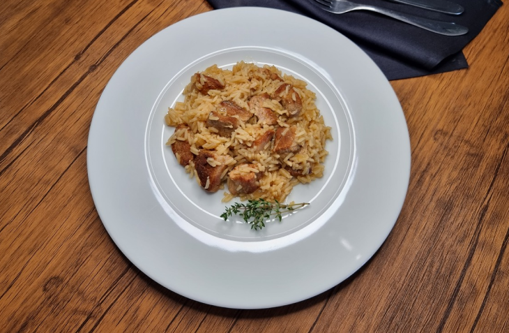 Arroz com costelinha de porco