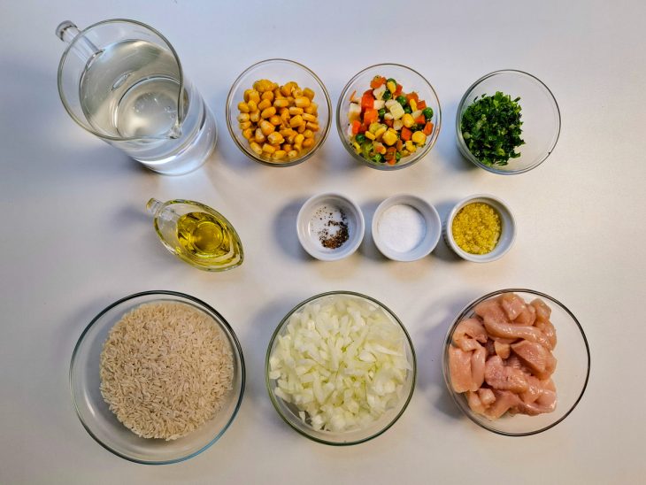 Ingredientes reunidos para o preparo da receita.