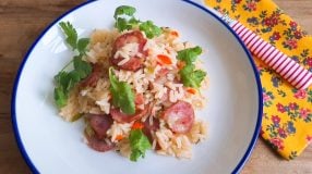 Arroz com linguiça e pimentão