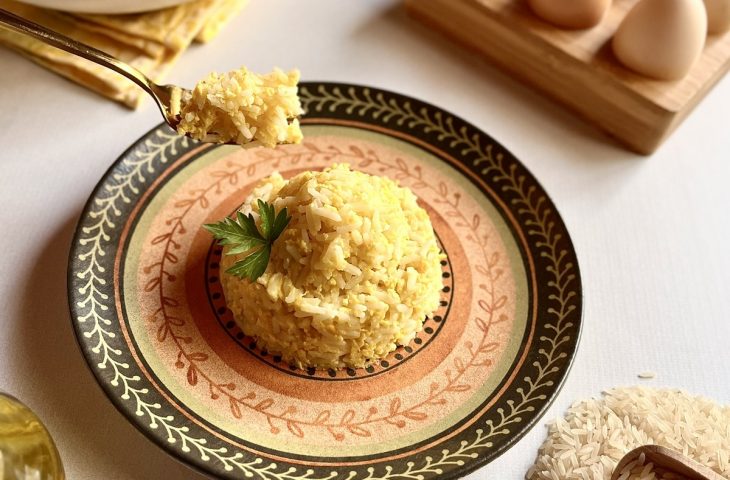 Arroz com ovo