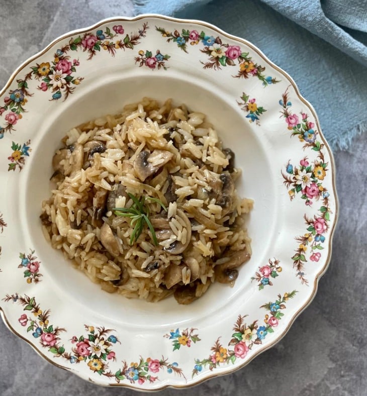 Arroz cremoso com cogumelos