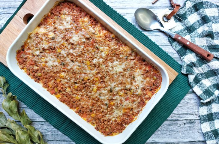 Arroz de forno com carne moída