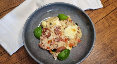 Arroz de forno com linguiça