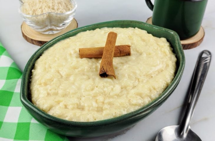 Arroz-doce cremoso fácil e rápido
