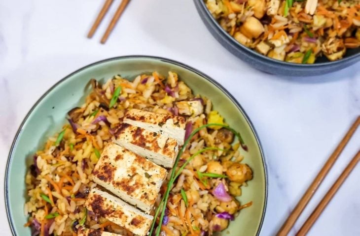 Arroz frito vegano