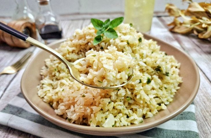 Arroz integral rápido e fácil
