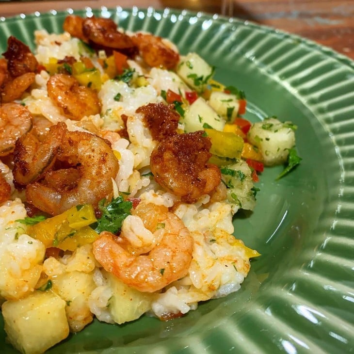 Arroz thai com camarão