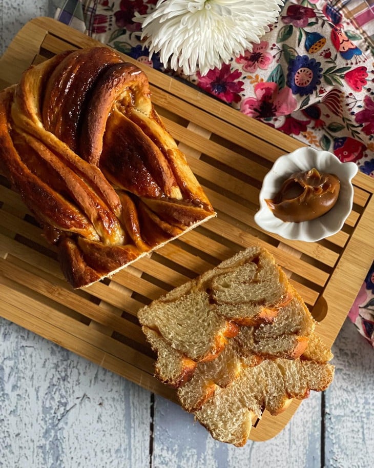 Babka de doce de leite