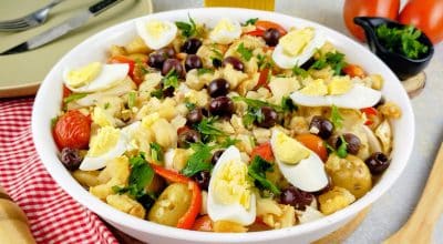 Bacalhau ao forno com batatas e pimentão