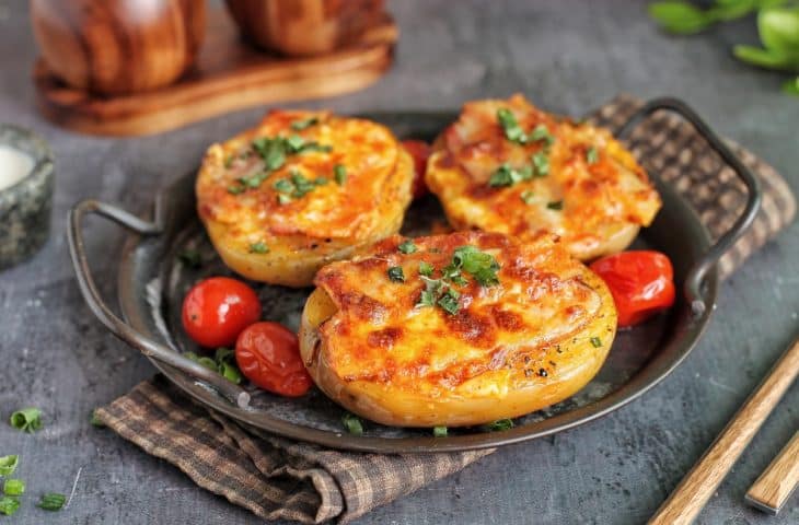 Batata assada no forno