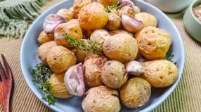 Batata bolinha assada no forno