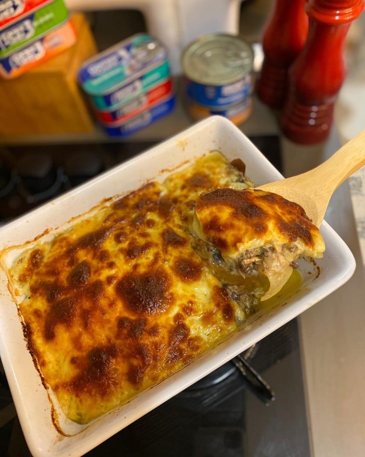 Batata gratinada com sardinha