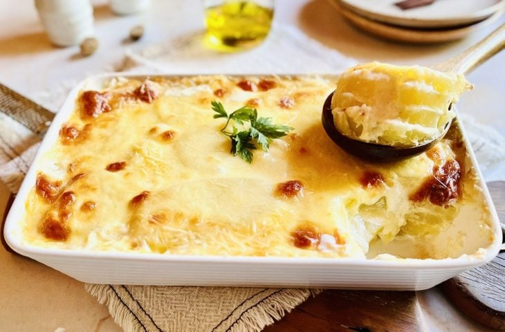 Batata gratinada fácil e rápida