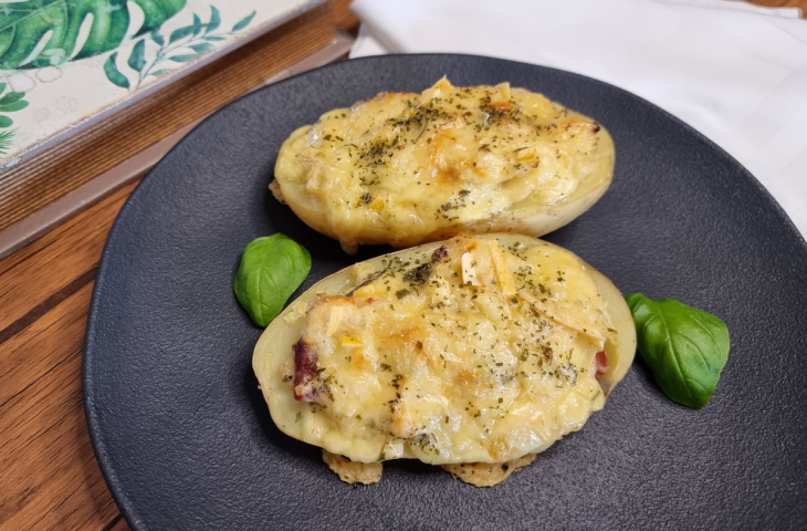 Batata recheada com bacon fácil