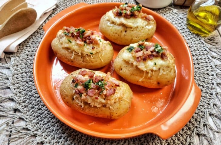 Batata recheada rápida