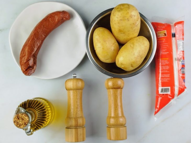 Ingredientes reunidos para o preparo da receita.
