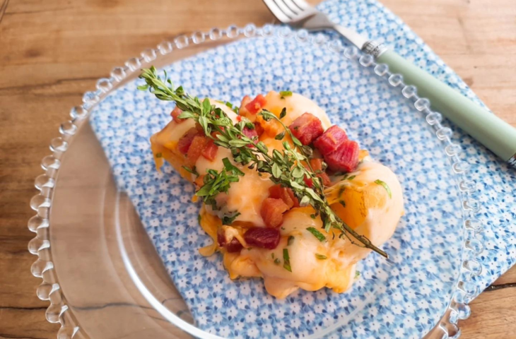 Batata salteada com cheddar e bacon