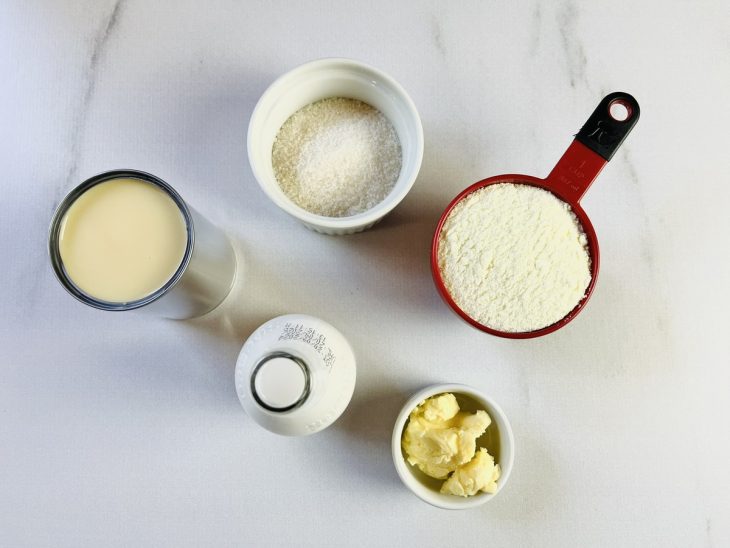 Ingredientes para a receita de beijinho sem coco.