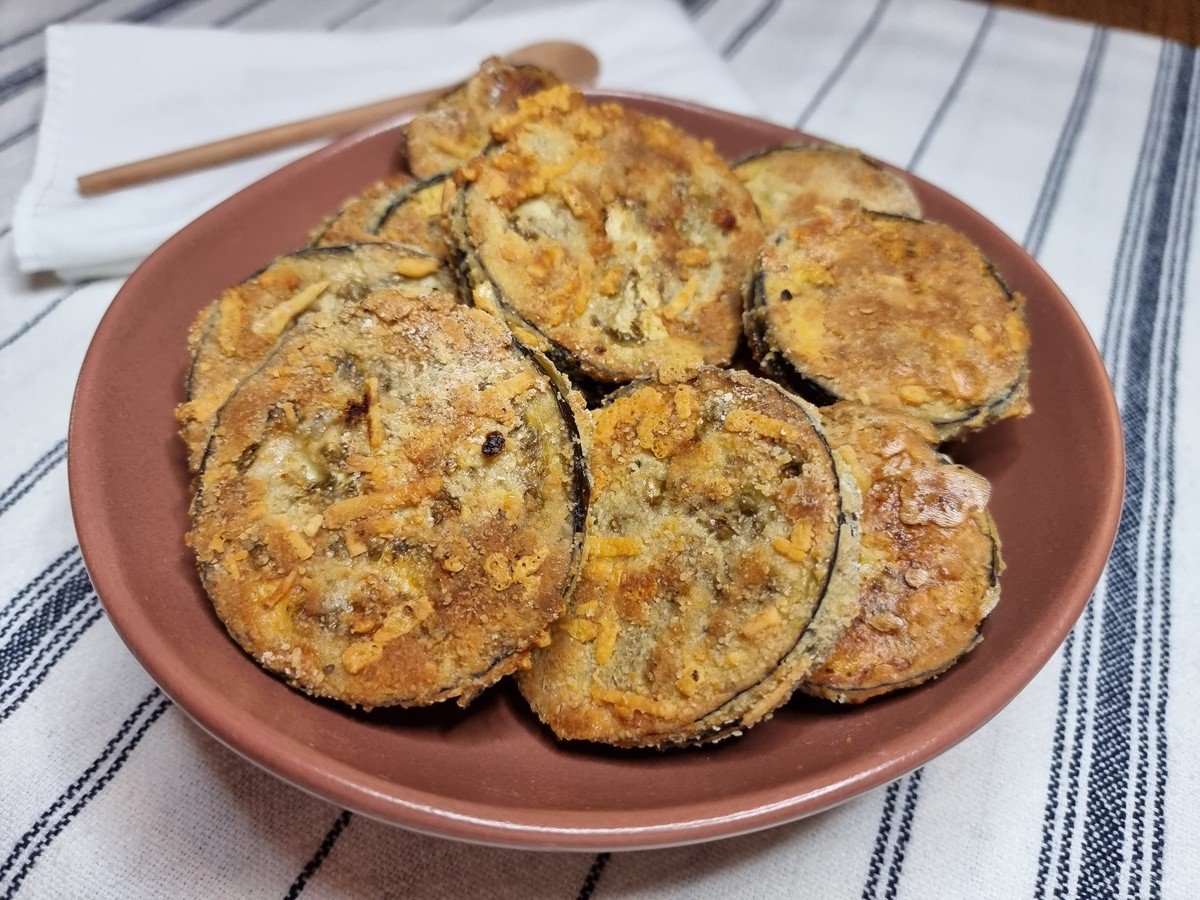 Berinjela empanada crocante no forno