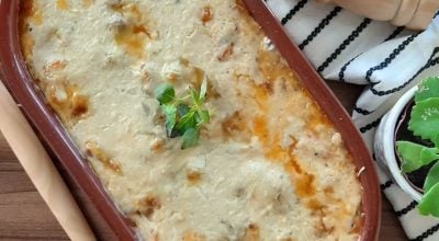 Berinjela gratinada ao molho de carne