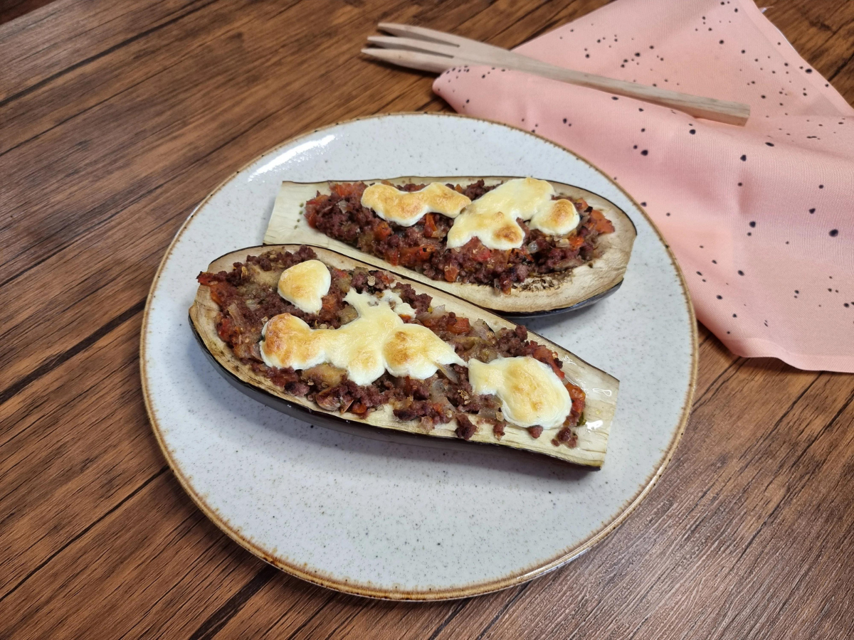 Berinjela recheada low carb