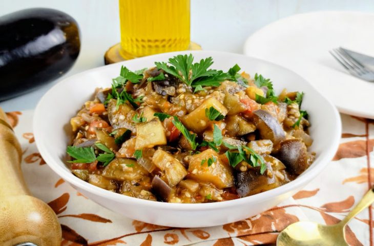 Berinjela refogada simples