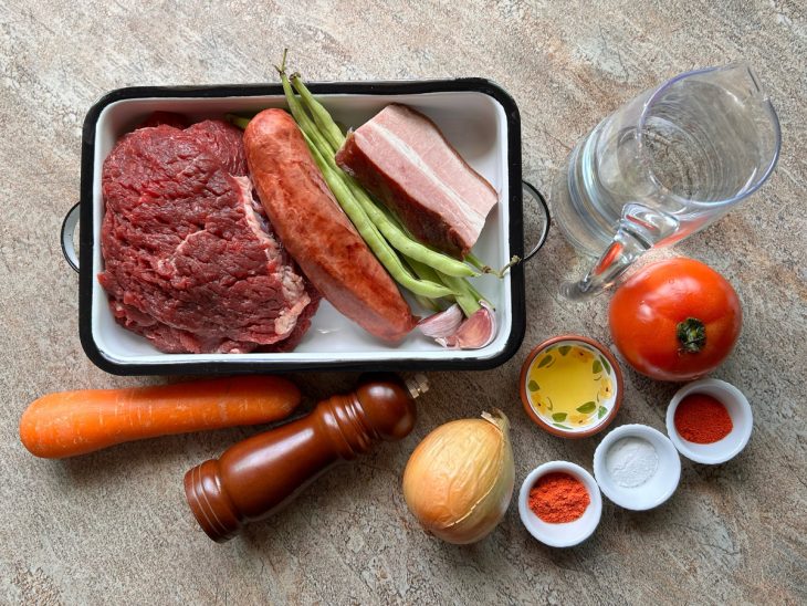 ingredientes para preparo de bife a rolê.