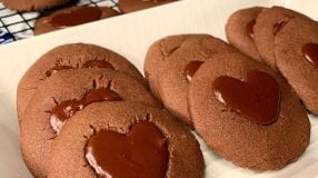Biscoitinhos amanteigados de cacau