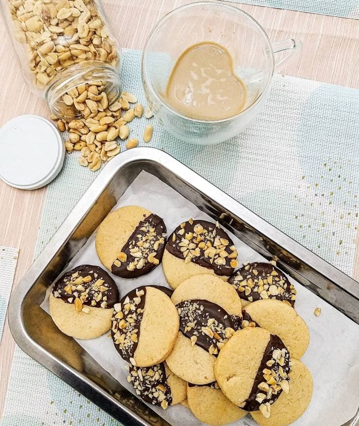 Biscoito de amendoim com chocolate