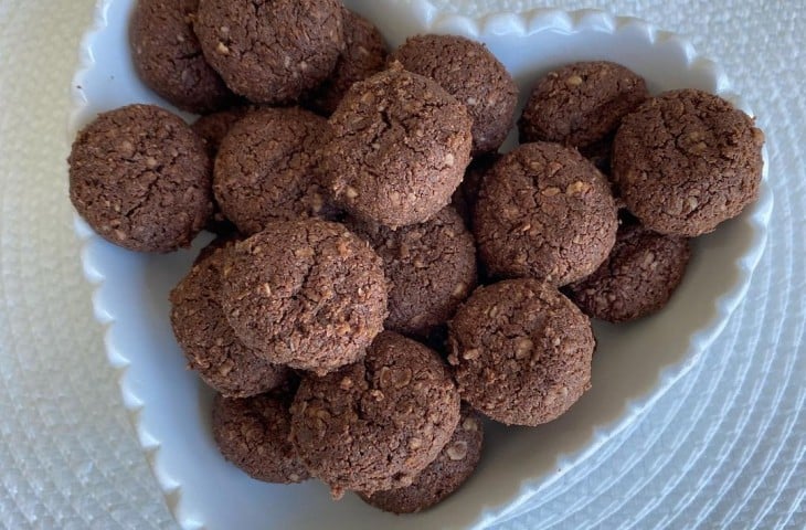 Biscoito de aveia e cacau