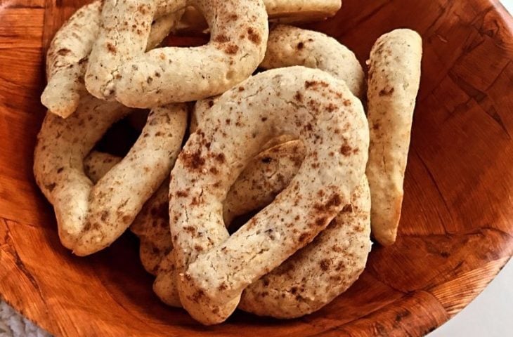 Biscoito de canela sem glúten e sem lactose