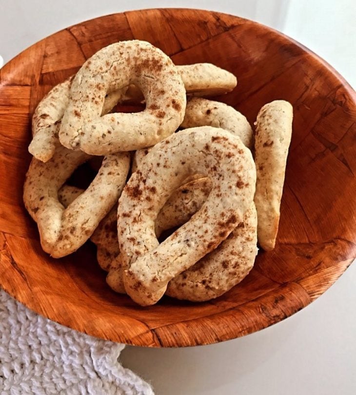 Biscoito de canela sem glúten e sem lactose