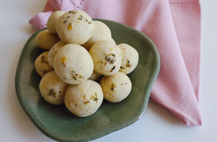 Biscoito de cebola fácil
