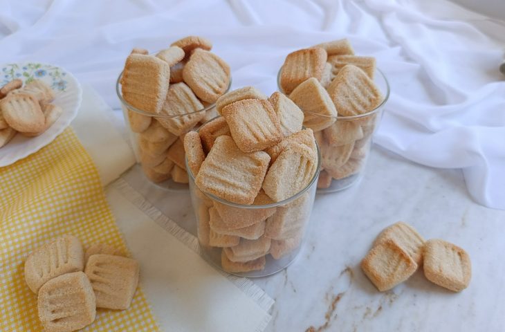 Biscoito de nata caseiro