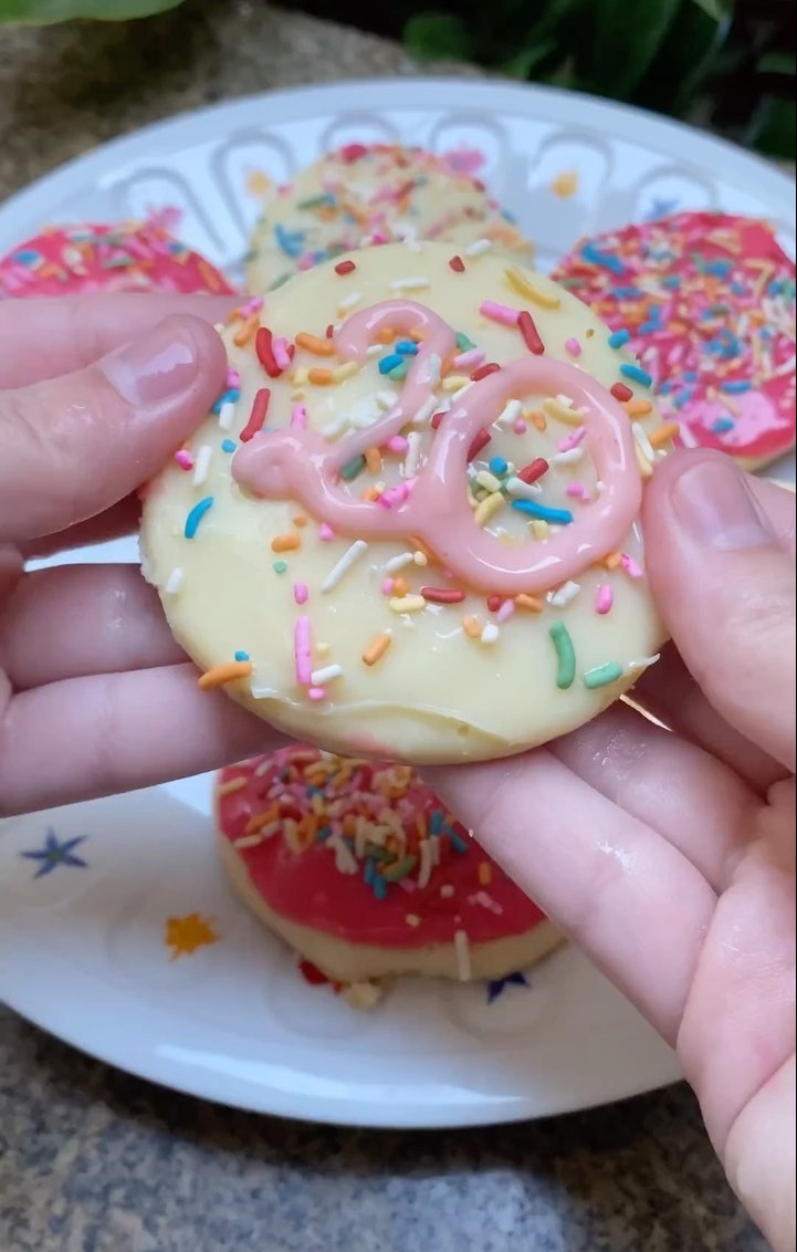 Biscoito de Ninho com brigadeiro branco