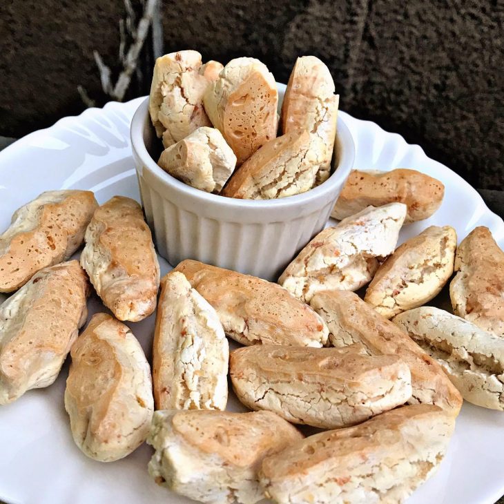 Biscoito fit de polvilho com queijo