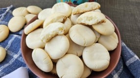 Biscoitos amanteigados com 3 ingredientes