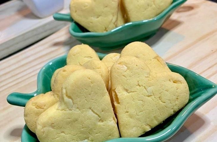 Biscoitos amanteigados de queijo
